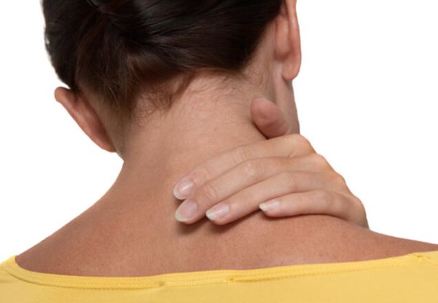 El dolor en el cuello con osteocondrosis de la columna cervical